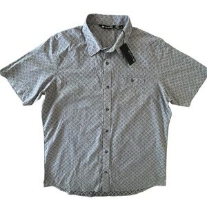 NWT- Travis Mathew- Mas O Menos short sleeve button up- XL‎